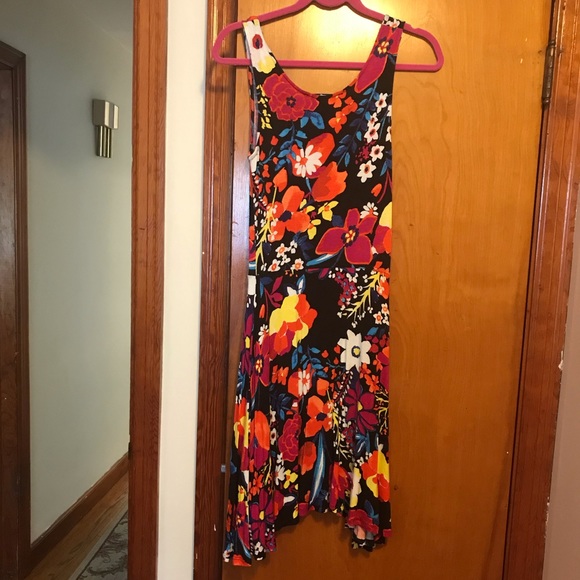 Floral dress - Picture 2 of 3